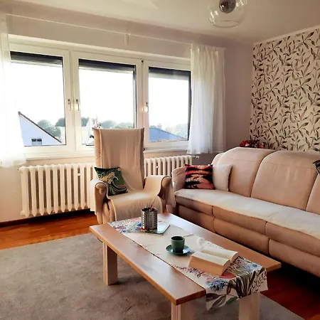 度假居 Romantischer Rueckzugsort In Kroepelin In Strandnaehe *
