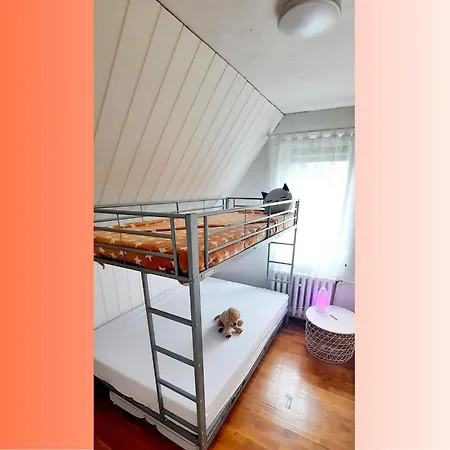 Romantic Retreat In Near Σπίτι διακοπών