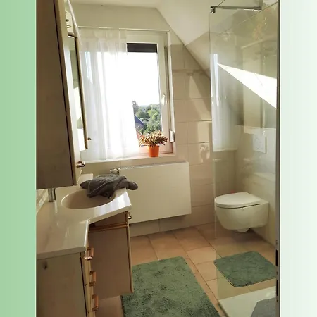 度假居 Romantischer Rueckzugsort In Kroepelin In Strandnaehe *
